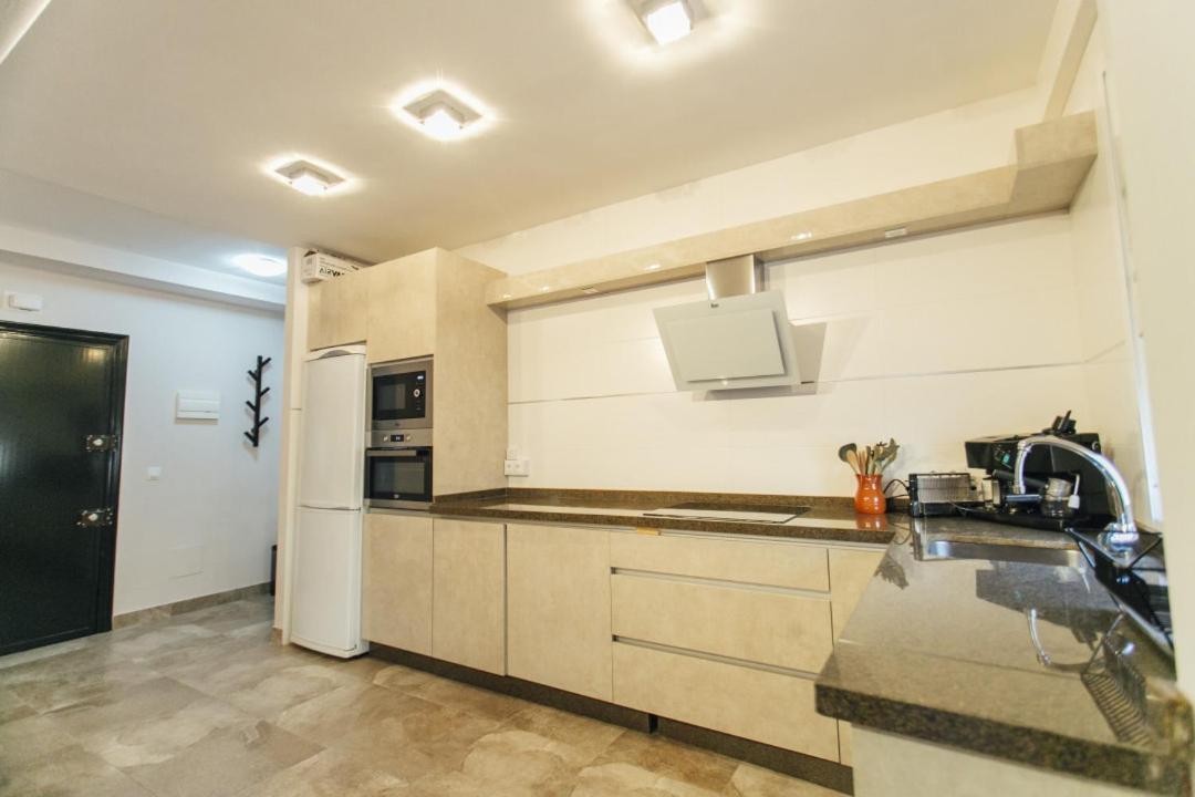 Wide And Diaphanous- 3Bd 2Bth- Alcazar Sevilla Buitenkant foto