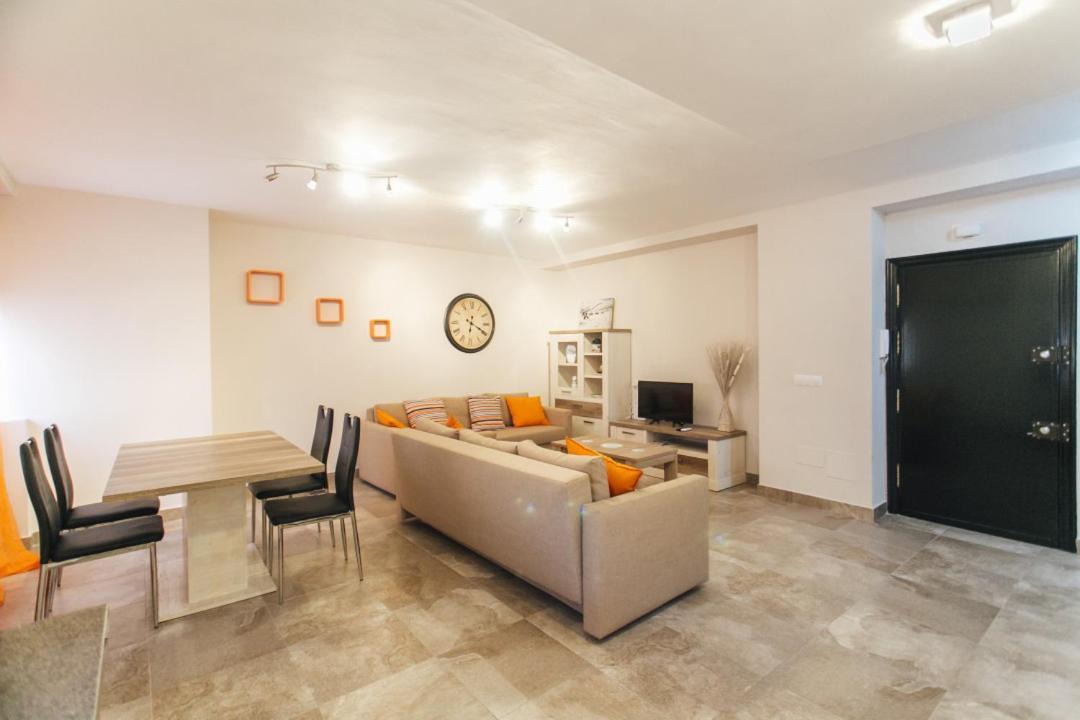 Wide And Diaphanous- 3Bd 2Bth- Alcazar Sevilla Buitenkant foto