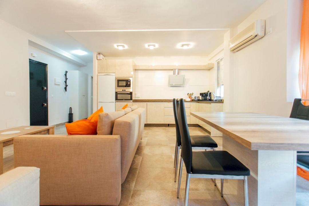 Wide And Diaphanous- 3Bd 2Bth- Alcazar Sevilla Buitenkant foto